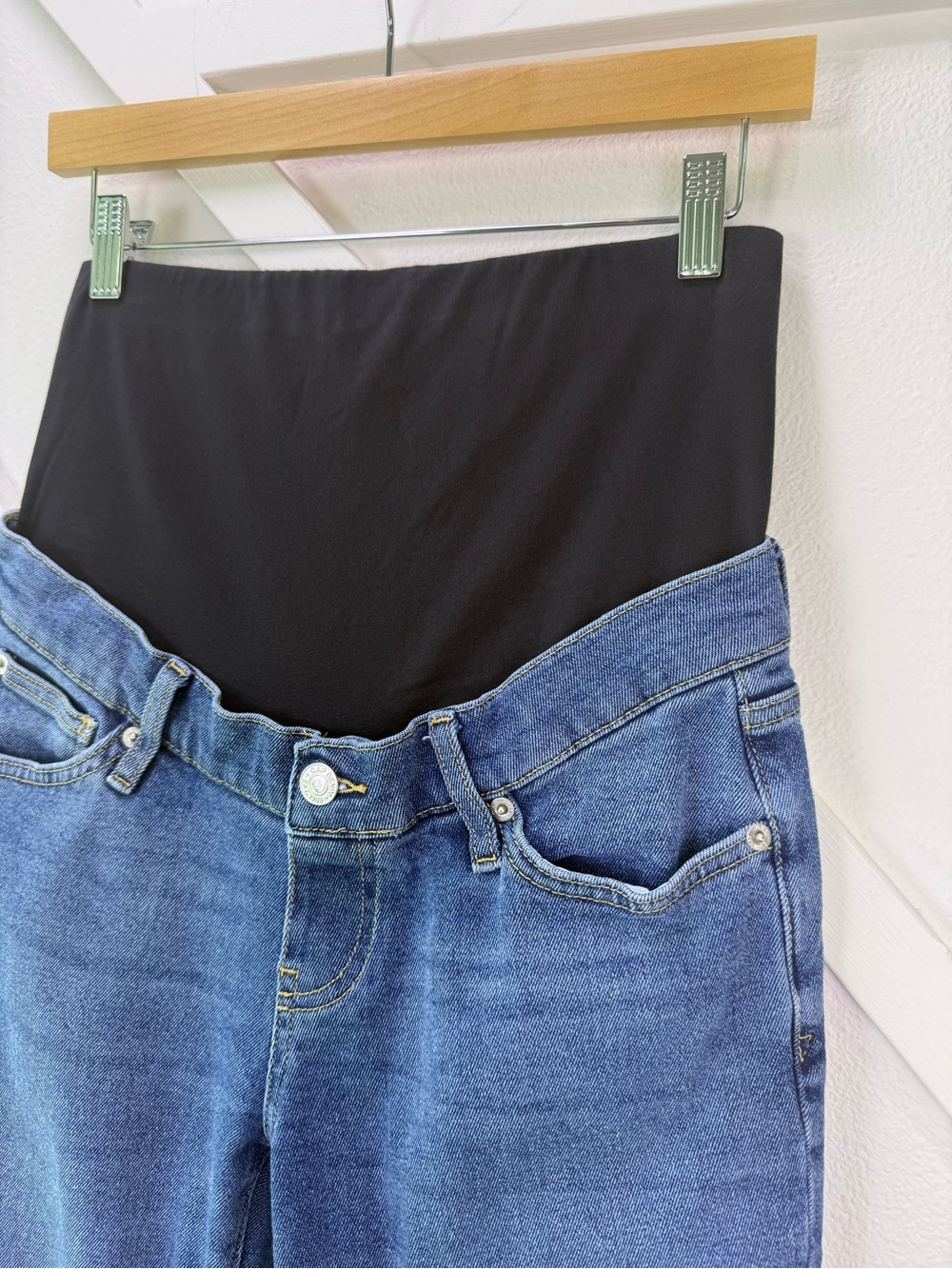 Gap Maternity Jeans Medium Wash Over Belly Straight Stretch Denim Size 27 - Picture 2 of 10